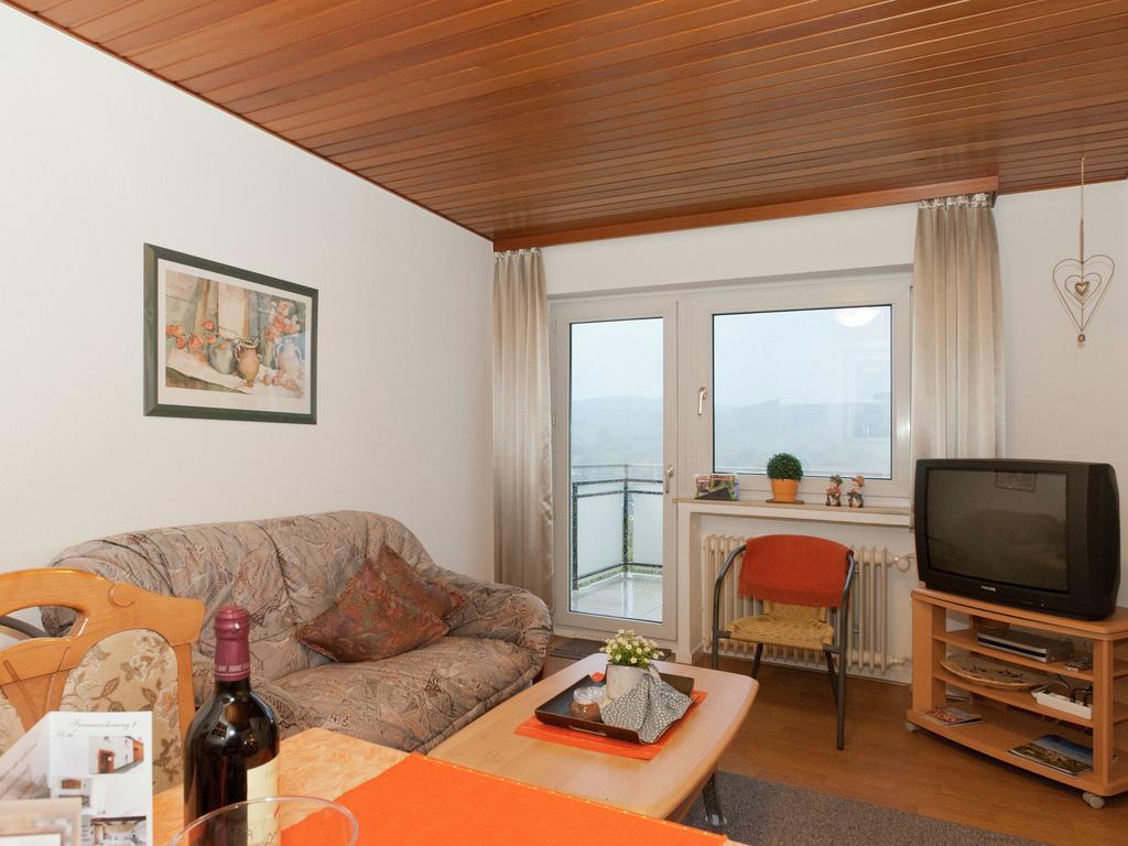 Serene Apartment In Meschede With Balcony Grevenstein Luaran gambar