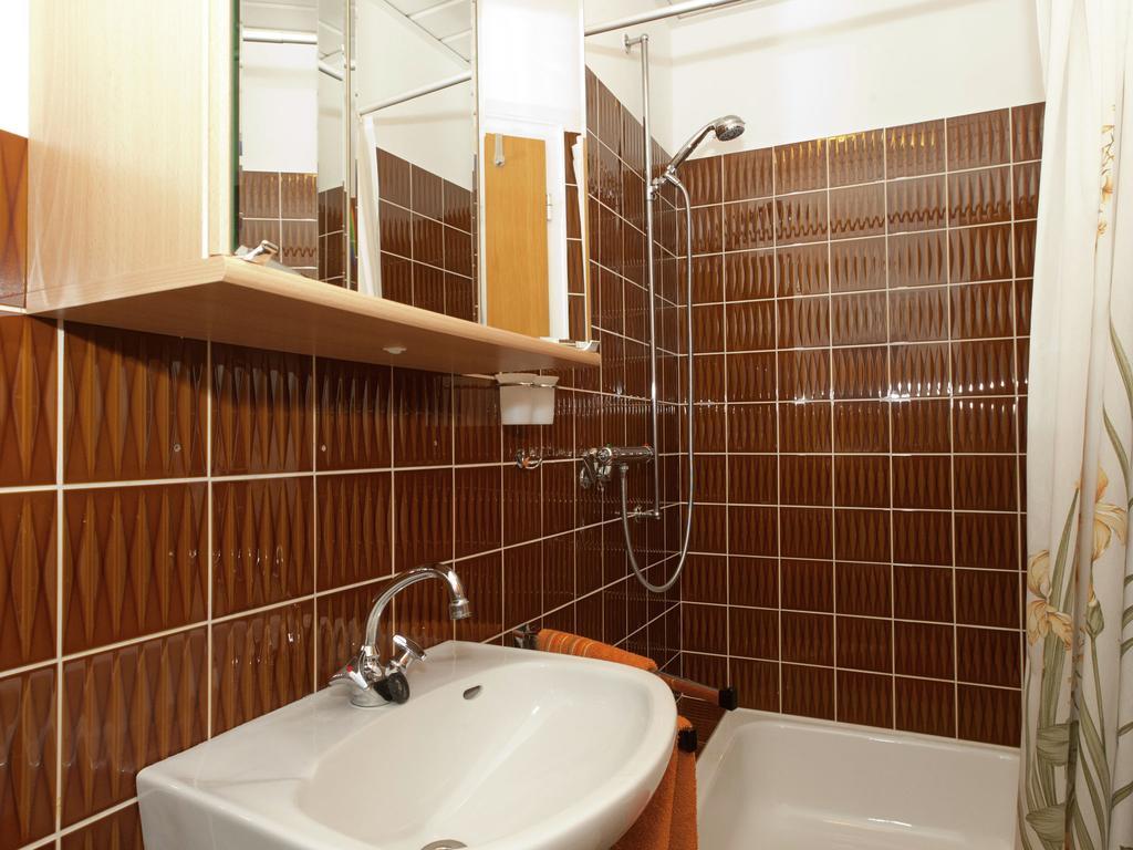 Serene Apartment In Meschede With Balcony Grevenstein Luaran gambar